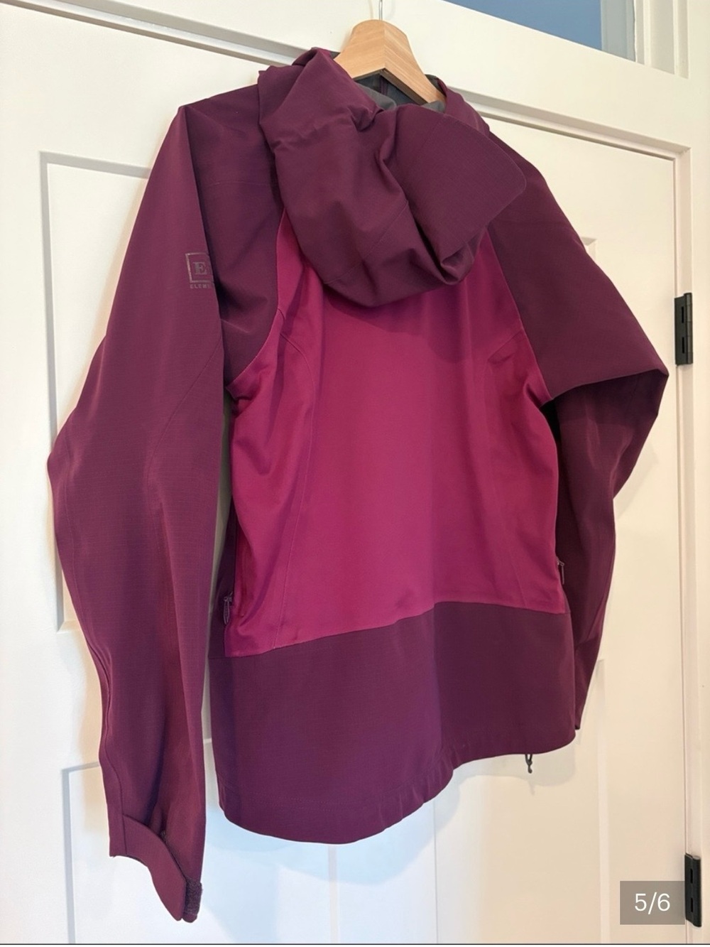 REI Two-Tone Plum Hooded Jacket - Water Resistant Outdoor Shell, Women’s M - Picture 9 of 10